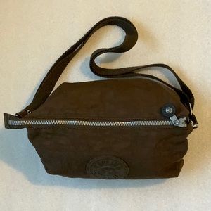 KIPLING, Brown, 3 pocket, lightweight crossbody/shoulder purse. Prime condition!